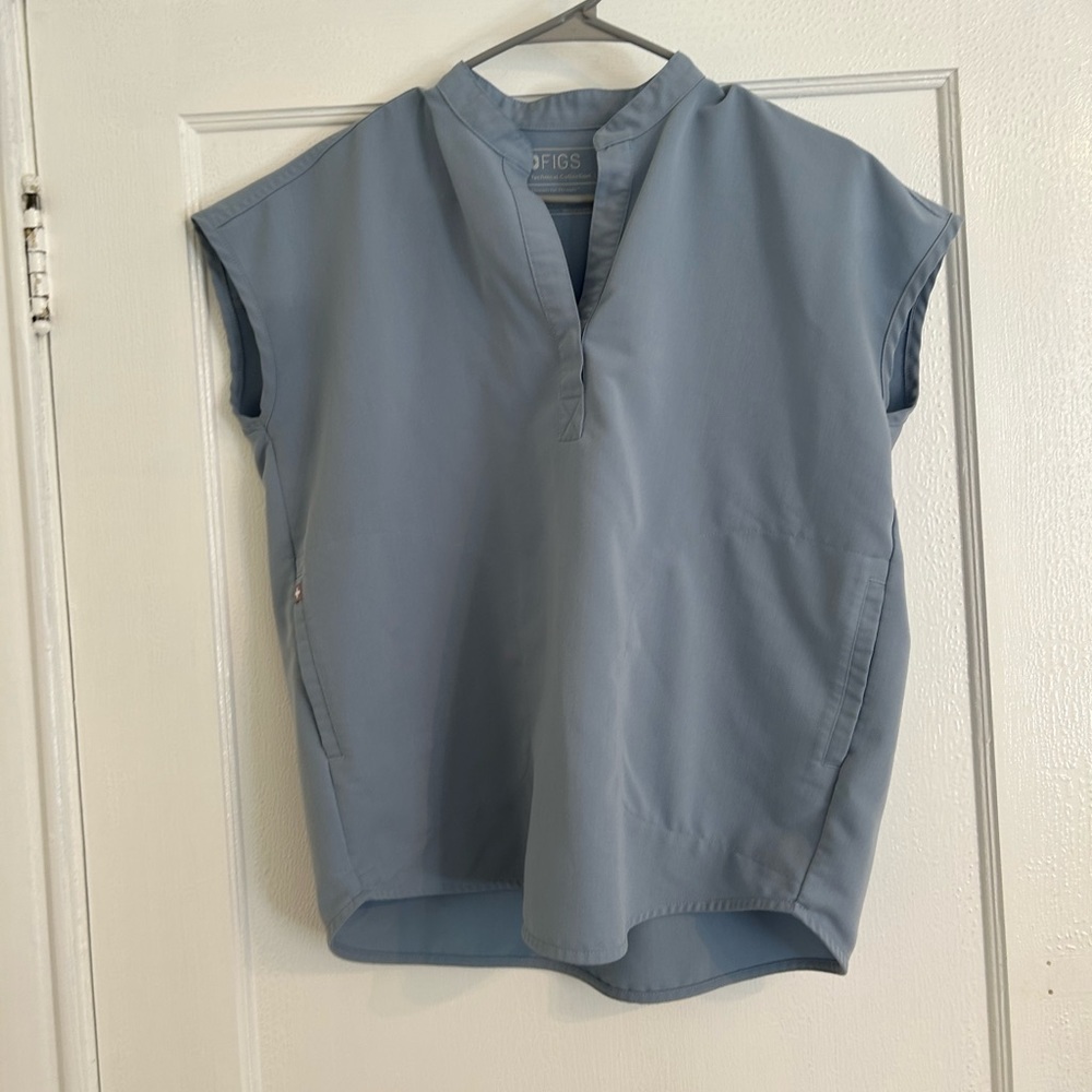 Figs Rafaela scrub top